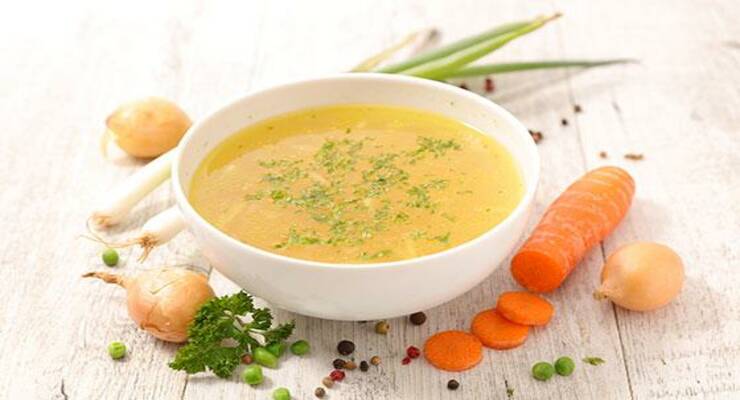 Фото к статье: Как правильно включать в меню супы и бульоны: советы диетолога