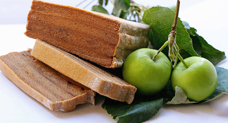Фото к статье: Полезные сладости: яблочная пастила по старинному рецепту