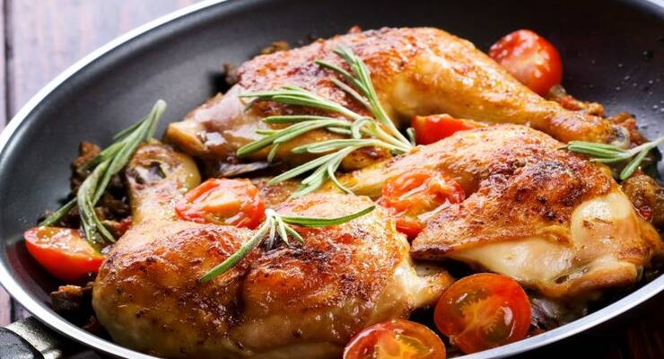 Фото к статье: Как не испортить курицу: 6 советов от шеф-поваров