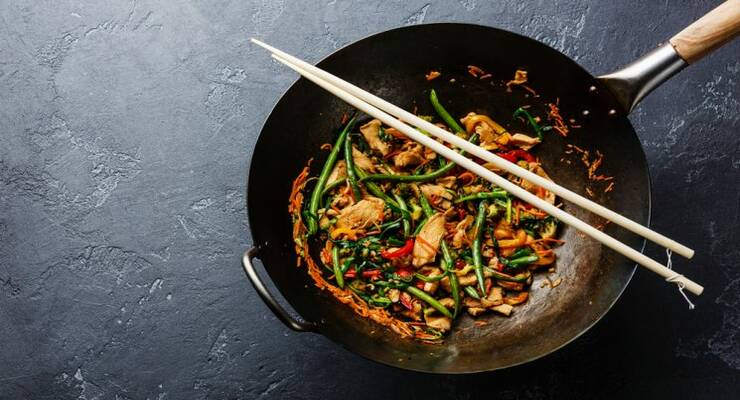 Фото к статье: Как приготовить популярные азиатские блюда: советы шеф-повара