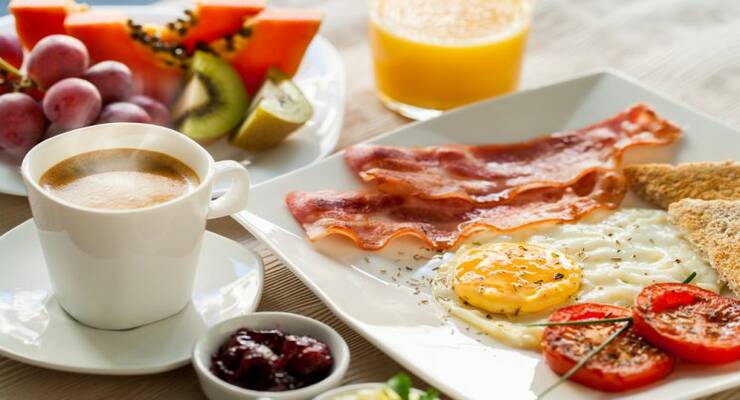 Фото к статье: Как завтракать, чтобы сократить свою жизнь