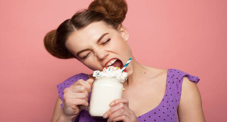 Фото к статье: Что делать, если вы съели слишком много сладкого