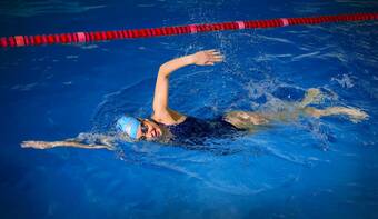 Как выбрать купальник для тренировок в бассейне