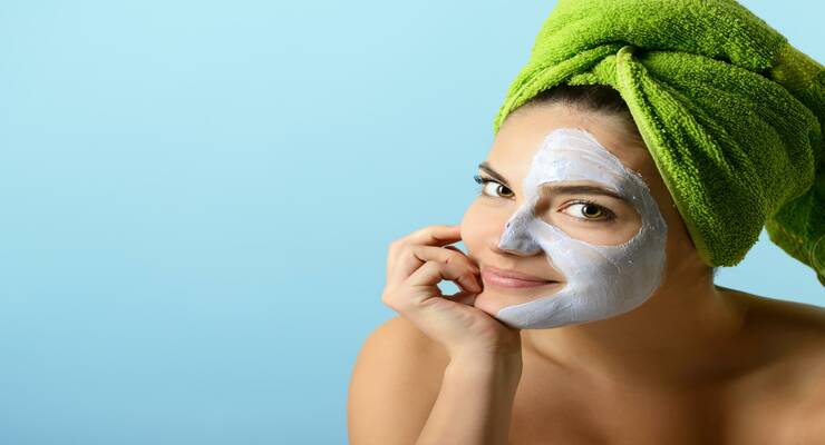 Фото к статье: Уход за кожей летом: 6 эффективных масок для лица