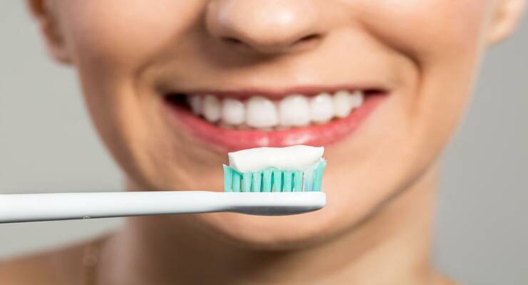 Фото к статье: Как выбрать лучшую зубную пасту