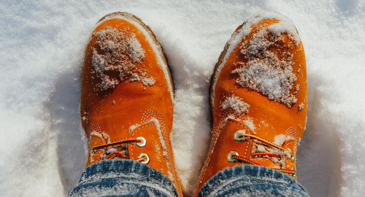 Фото к статье:  Тепло, но вредно. Как выбрать правильную обувь для зимы?