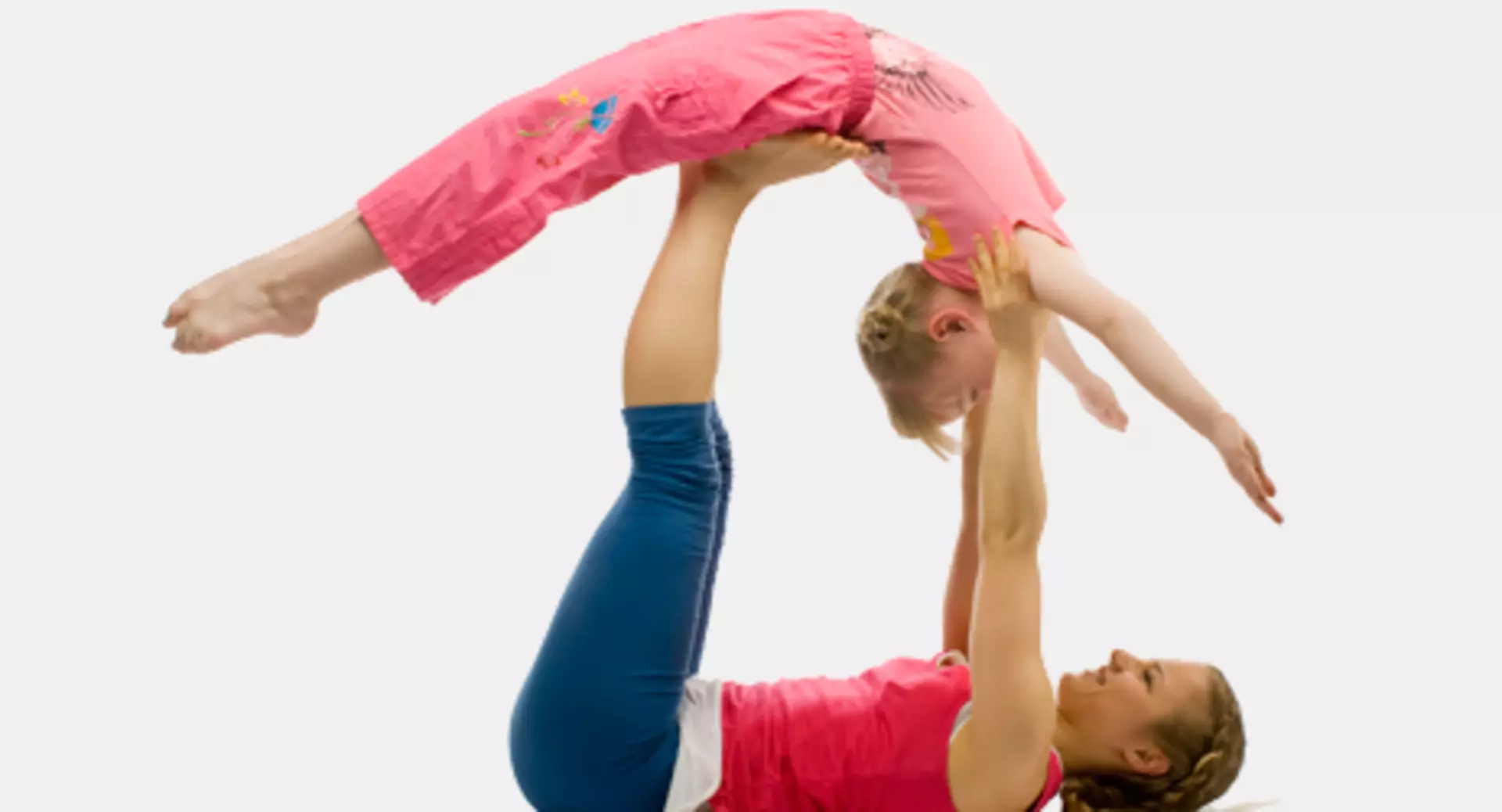 Фото к статье: «Семейная йога для детей и взрослых» с Юлией Шелковиной