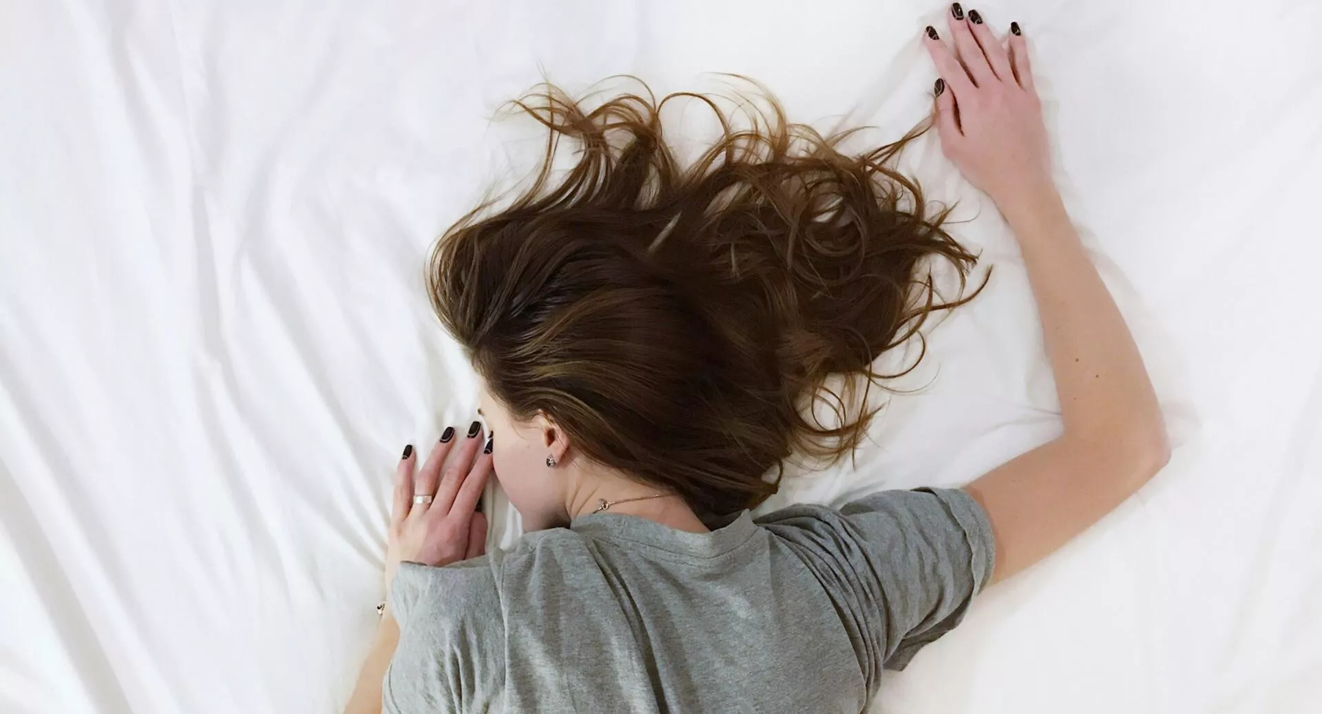 Фото к статье: 7 упражнений, которые надо выполнять перед сном, чтобы расслабиться