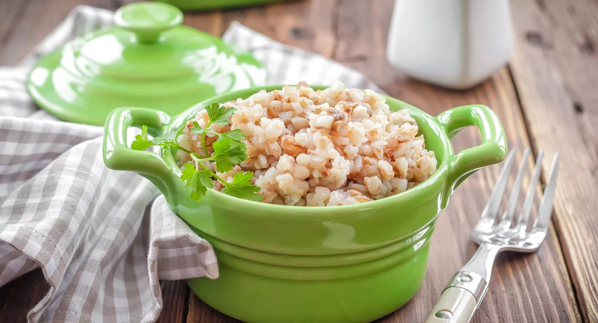 Фото к статье: Чем полезна зеленая гречка, и что с ней приготовить?