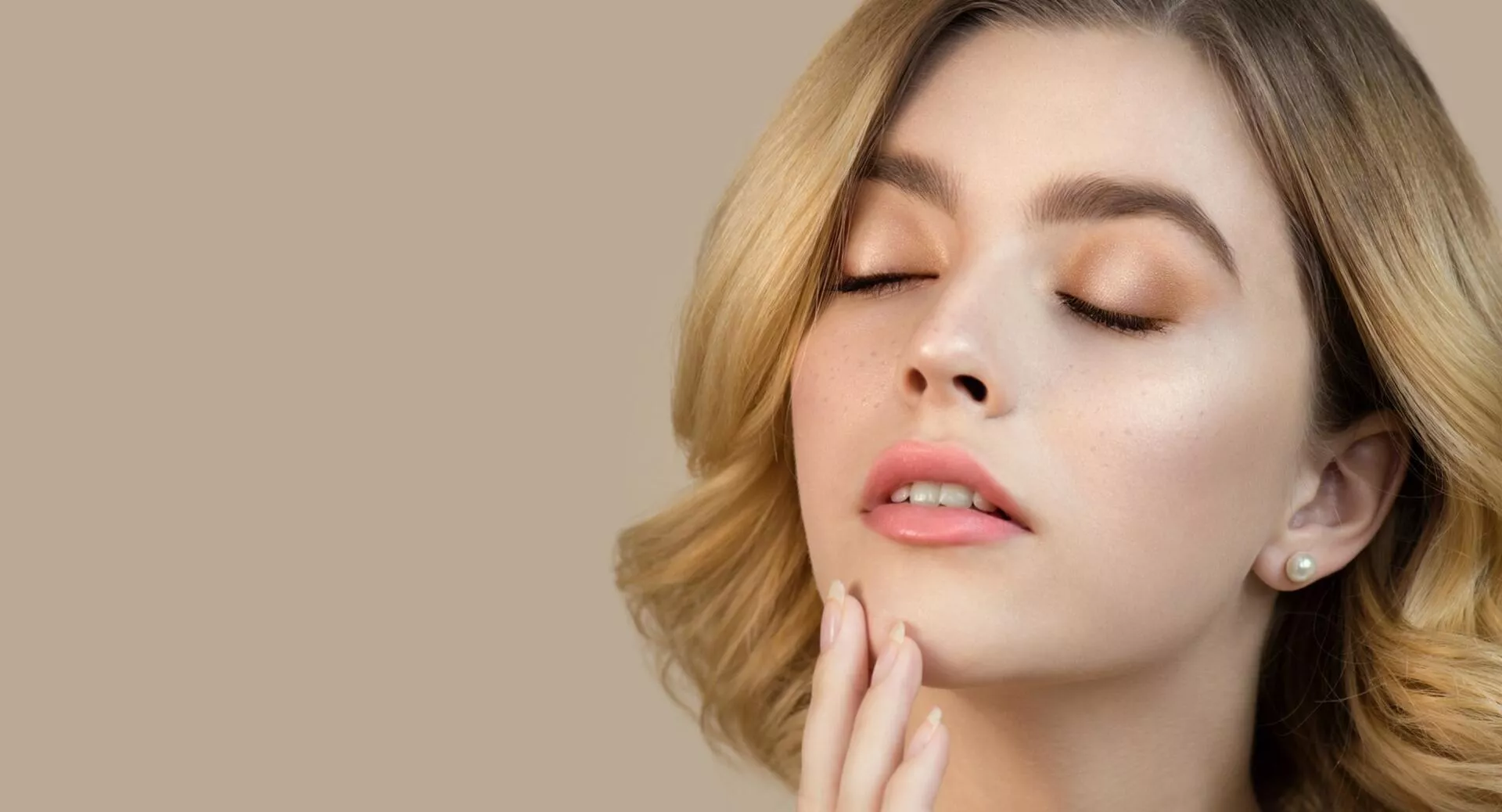 Фото к статье: 4 упражнения для носа, которые изменят его форму