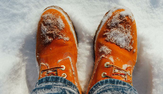  Тепло, но вредно. Как выбрать правильную обувь для зимы?