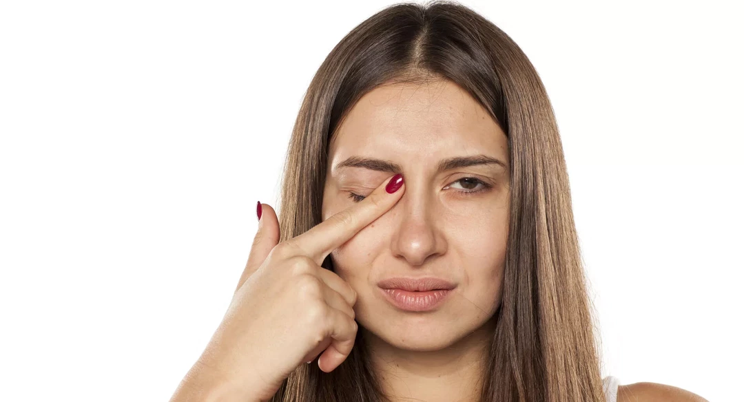 Чем опасен глазной клещ и как им можно заразиться